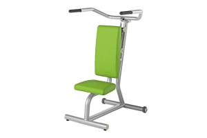 02-apfel-circuittrainning-shoulderpress-pulldown